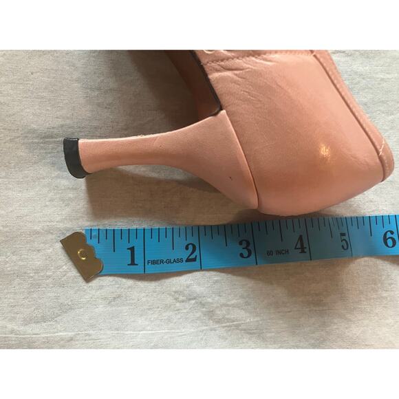 STUART WEITZMAN - Picture 11 of 13